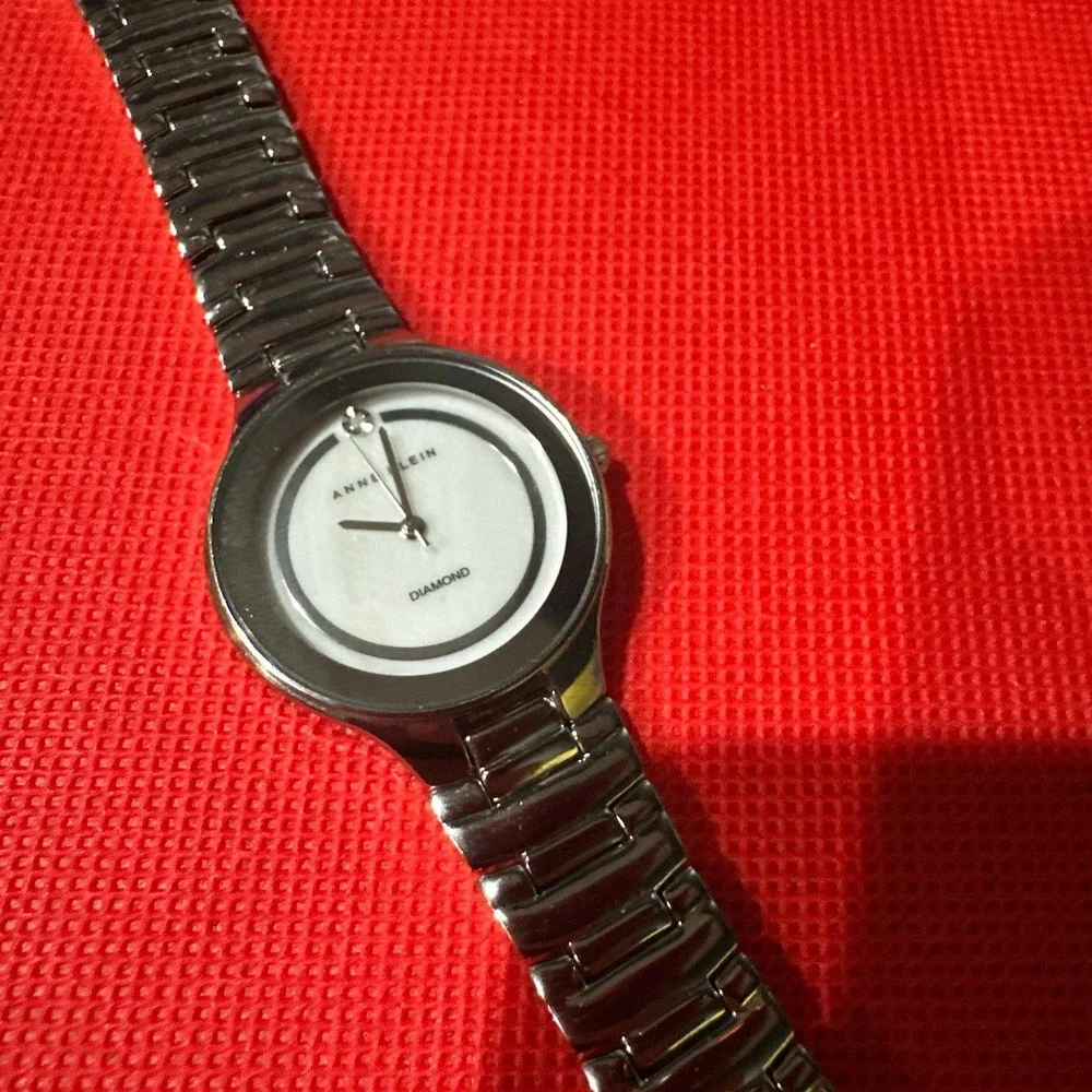 WORKING Anne klien diamond silver‎ watch ladies new battery